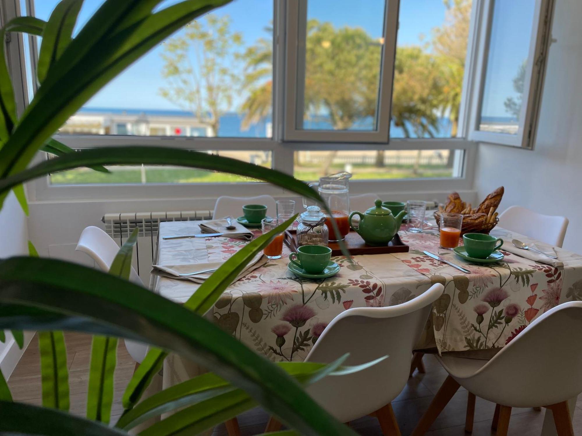 Apartamento Comillas Beach מראה חיצוני תמונה